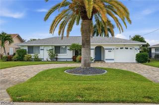 2045 SE 28th ST, Cape Coral, FL 33904