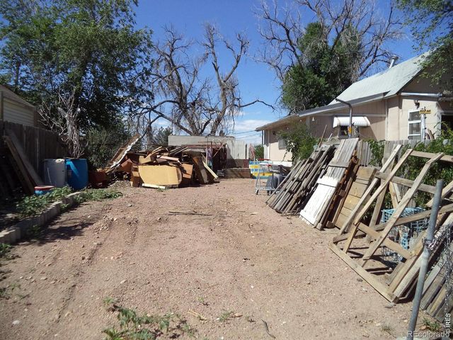 105 12th Street, Greeley, CO 80631