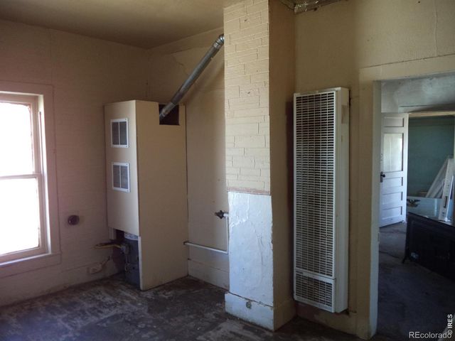 105 12th Street, Greeley, CO 80631