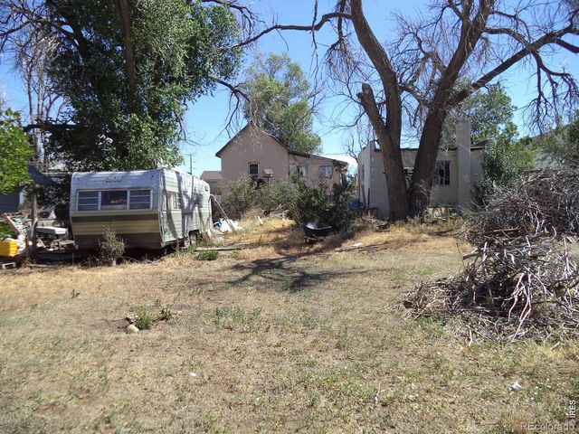 105 12th Street, Greeley, CO 80631