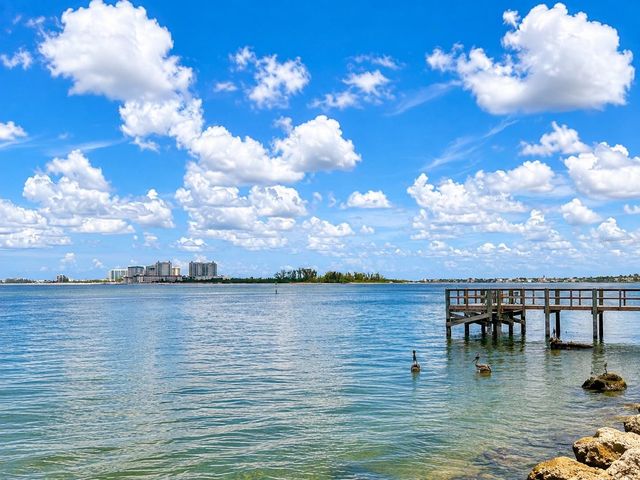 4660 OCEAN BOULEVARD Q, Sarasota, FL 34242