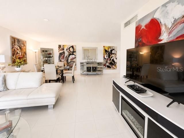 4660 OCEAN BOULEVARD Q, Sarasota, FL 34242