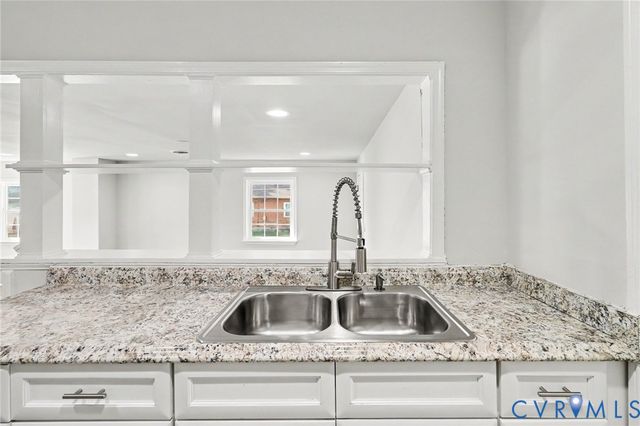 1208 Pine Ave, Hopewell, VA 23860