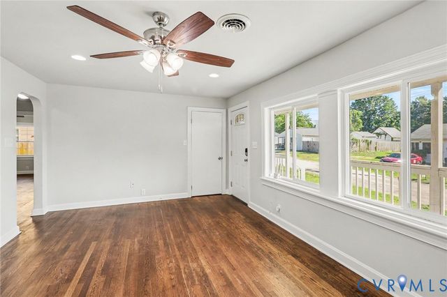 1208 Pine Ave, Hopewell, VA 23860