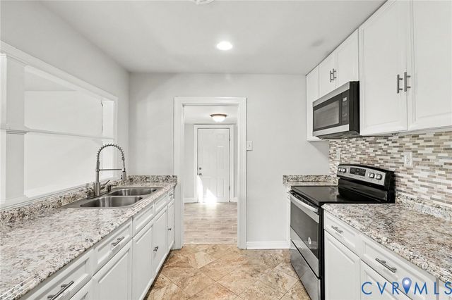 1208 Pine Ave, Hopewell, VA 23860