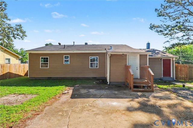 1208 Pine Ave, Hopewell, VA 23860