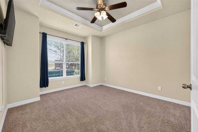 9642 Keeneland Circle, Mont Belvieu, TX 77523