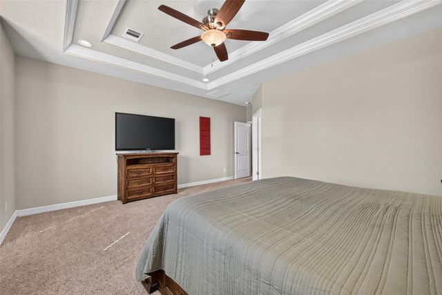 9642 Keeneland Circle, Mont Belvieu, TX 77523