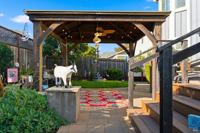 3769 Mocha Ln, Santa Rosa, CA 95403