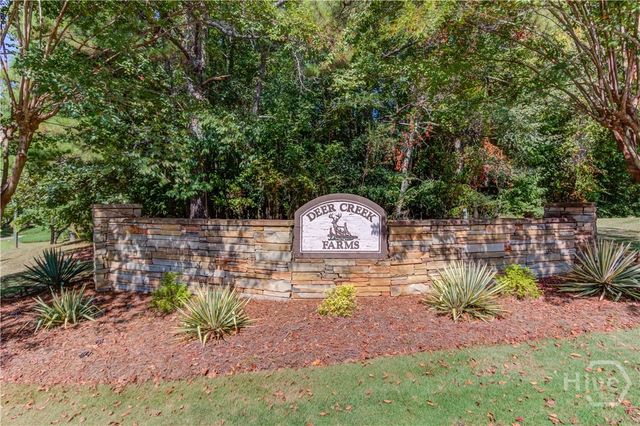 211 Buck Trail, Hoschton, GA 30548