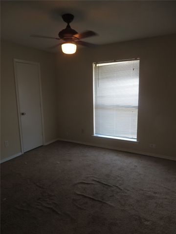 1725 Dynasty Circle, Glenn Heights, TX 75154