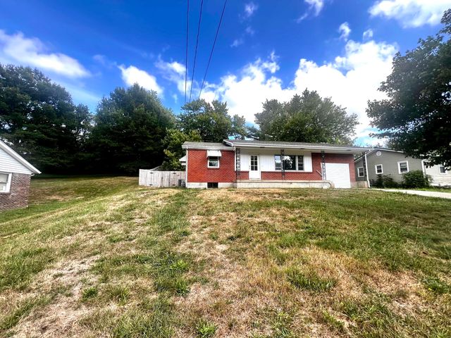 230 S Lucas Street, Junction City, KY 40440