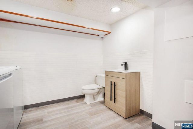 428 Essex Avenue, Bloomfield, NJ 07003