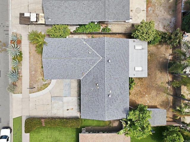 127 Flamingo Drive, Oceanside, CA 92054