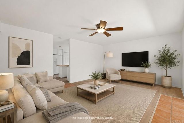 127 Flamingo Drive, Oceanside, CA 92054