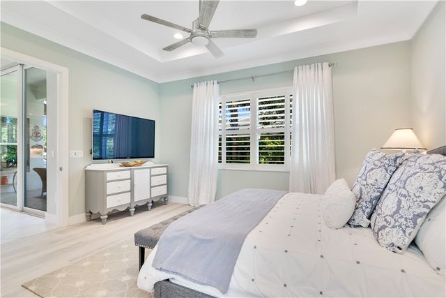 9215 Orchid Cove Circle, Vero Beach, FL 32963