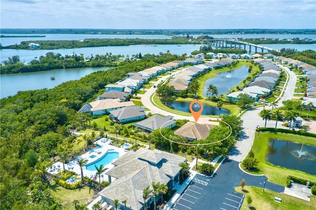 9215 Orchid Cove Circle, Vero Beach, FL 32963