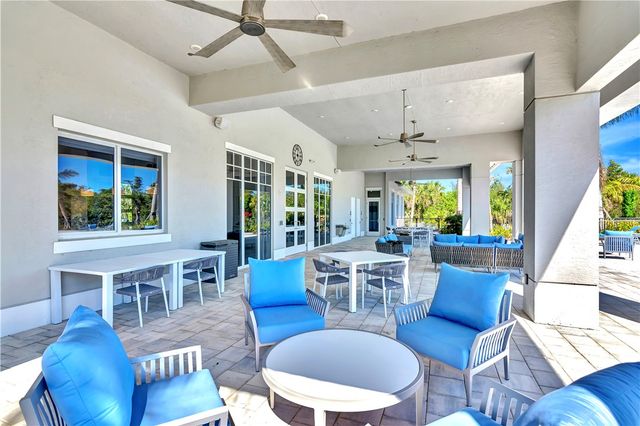 9215 Orchid Cove Circle, Vero Beach, FL 32963