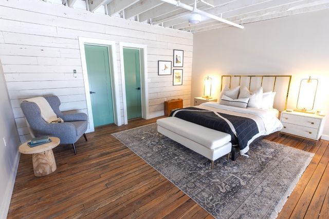 101 E Walnut Street 211, Rogers, AR 72756