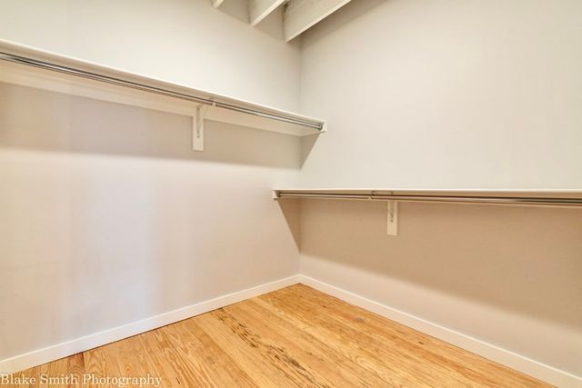 101 E Walnut Street 211, Rogers, AR 72756