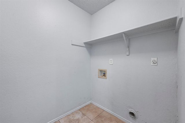 2338 Stillwater Drive, Mesquite, TX 75181