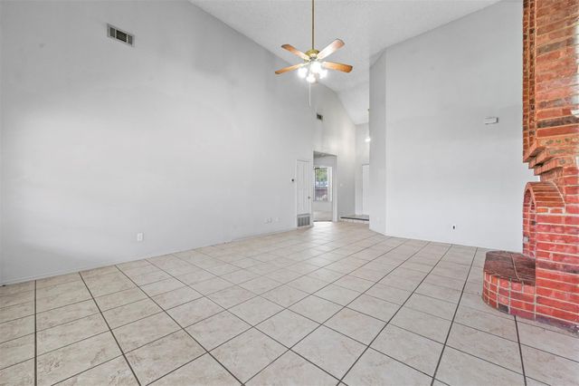 2338 Stillwater Drive, Mesquite, TX 75181