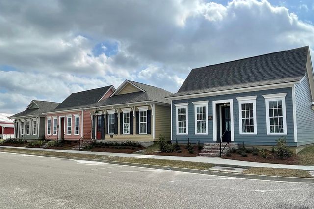 1274 Haymarket St, Zachary, LA 70791