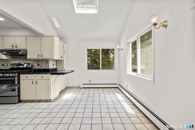 28 Gregory Road, Greenwich, CT 06807
