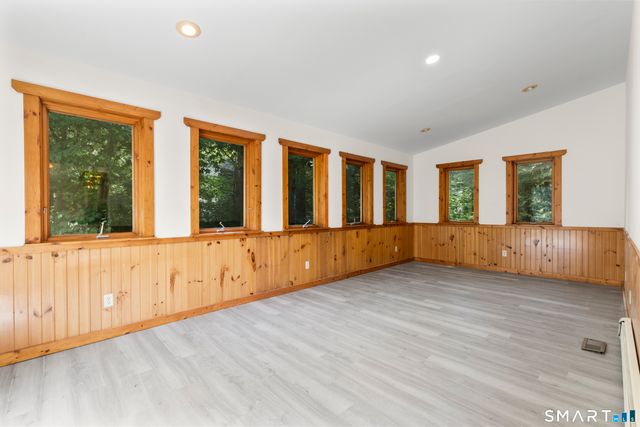 28 Gregory Road, Greenwich, CT 06807