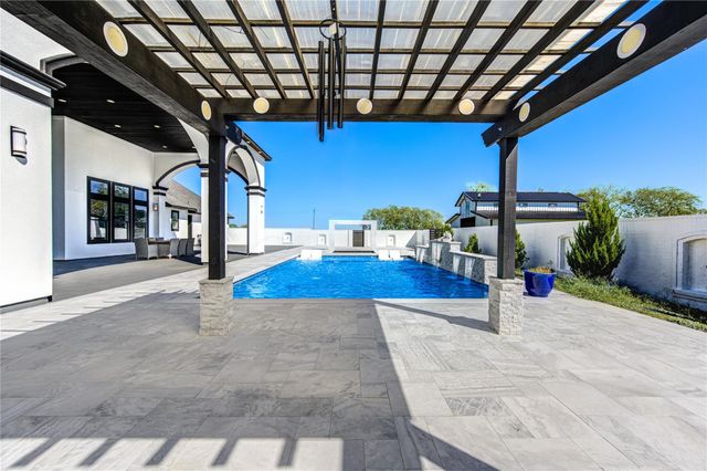 4821 Walters Road, Richmond, TX 77469