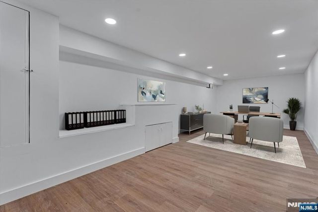 2-30 32nd Street, Fair Lawn, NJ 07410