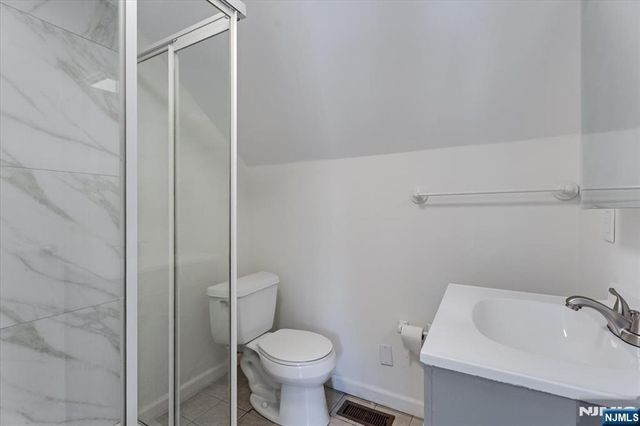 2-30 32nd Street, Fair Lawn, NJ 07410