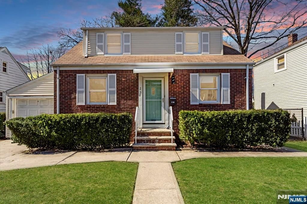 2-30 32nd Street, Fair Lawn, NJ 07410