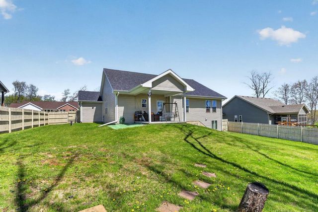 934 E Superior Drive, Edgerton, WI 53534