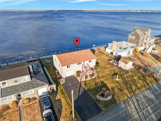 240 Shawomet Avenue, Warwick, RI 02889