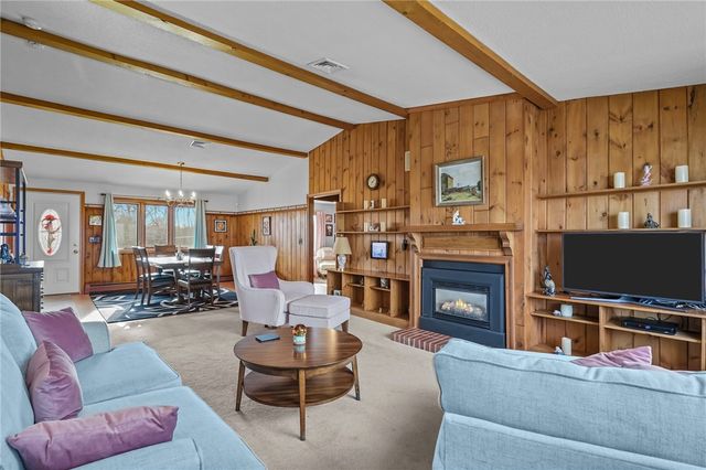 240 Shawomet Avenue, Warwick, RI 02889