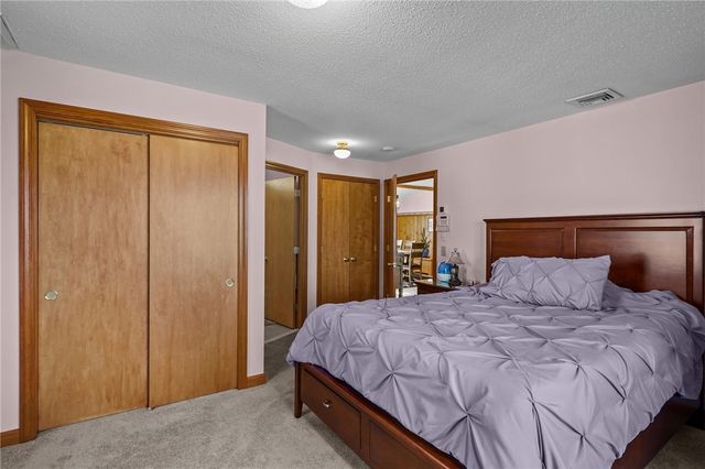 240 Shawomet Avenue, Warwick, RI 02889