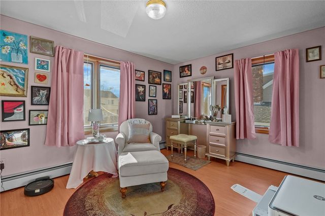 240 Shawomet Avenue, Warwick, RI 02889