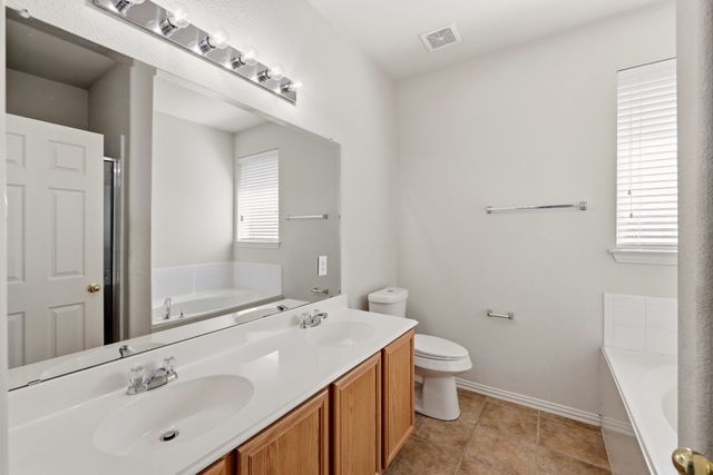 2929 Tangleglen Drive, Rockwall, TX 75032