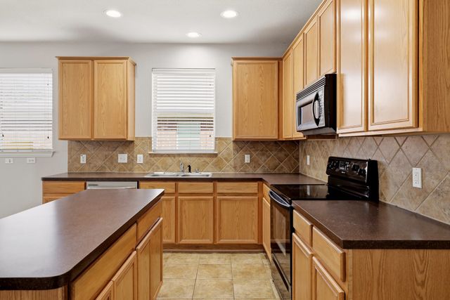 2929 Tangleglen Drive, Rockwall, TX 75032
