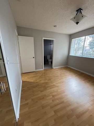 6272 SW 139th Ave 6272, Miami, FL 33183