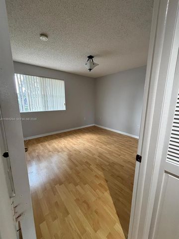 6272 SW 139th Ave 6272, Miami, FL 33183