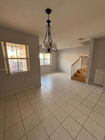 6272 SW 139th Ave 6272, Miami, FL 33183