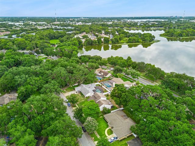4902 BRIAR OAKS CIRCLE, Orlando, FL 32808