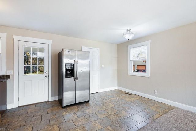 1012 Basie CRES, Portsmouth, VA 23701