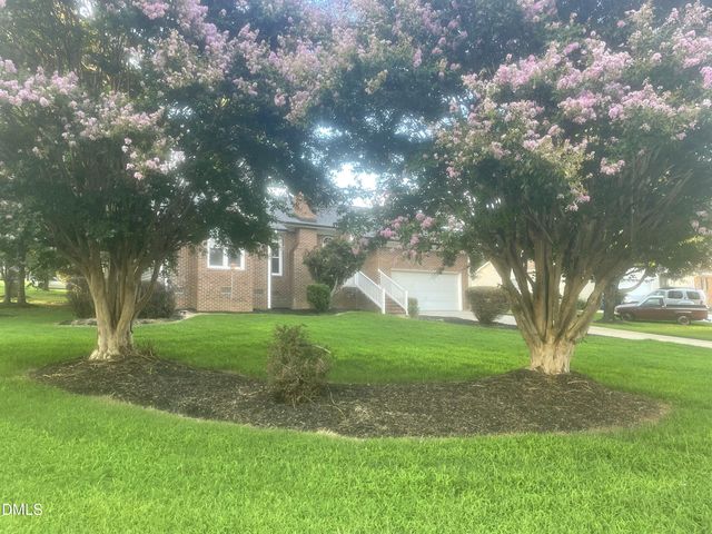 911 S Ridge Road, Burlington, NC 27217