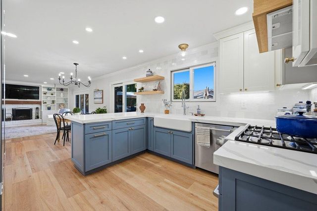 15640 La Sierra Court, Morgan Hill, CA 95037