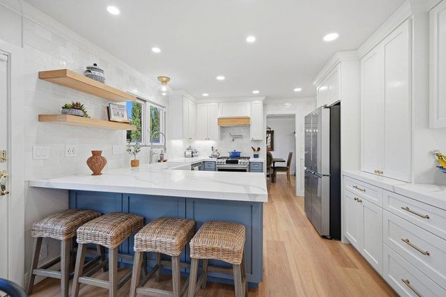15640 La Sierra Court, Morgan Hill, CA 95037