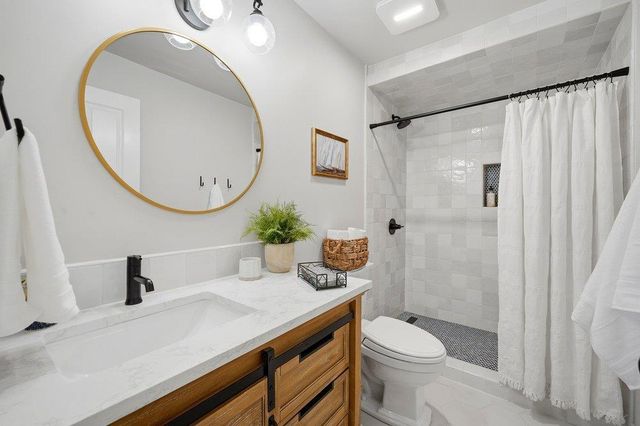 15640 La Sierra Court, Morgan Hill, CA 95037