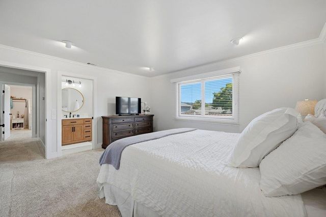 15640 La Sierra Court, Morgan Hill, CA 95037